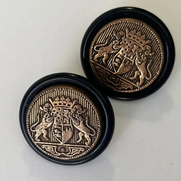 MEDEVIL VINTAGE BLACK ENAMEL GOLD PLATED EARRINGS - Picture 4 of 5